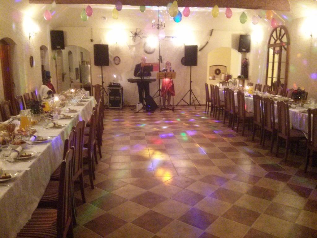 مبيت وإفطار Golejów Zbojna Debra المظهر الخارجي الصورة