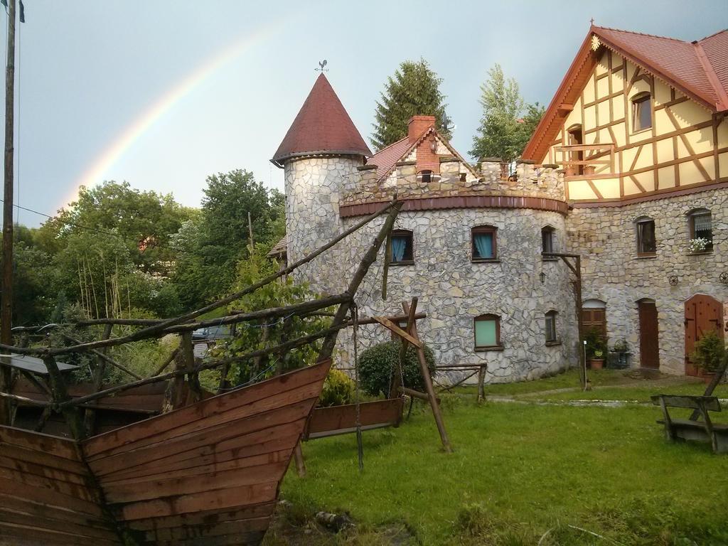 مبيت وإفطار Golejów Zbojna Debra المظهر الخارجي الصورة